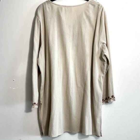 Embroidered V-Neck Tunic - Picture 2 of 4